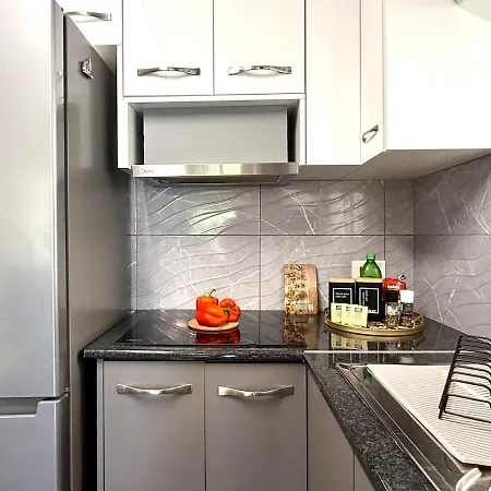 Elegant Moonstone Ii Vila *