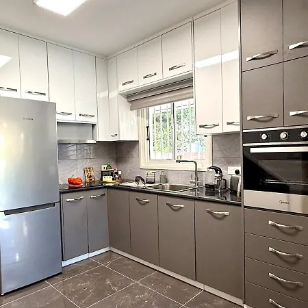 Elegant Moonstone Ii Vila