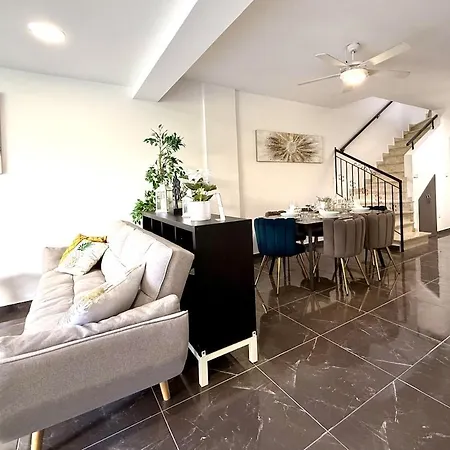 Elegant Moonstone Ii Vila *