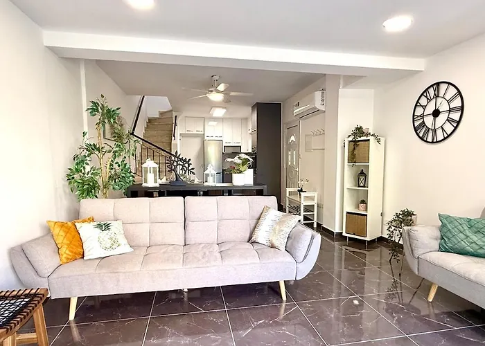 Elegant Moonstone Ii Meneou