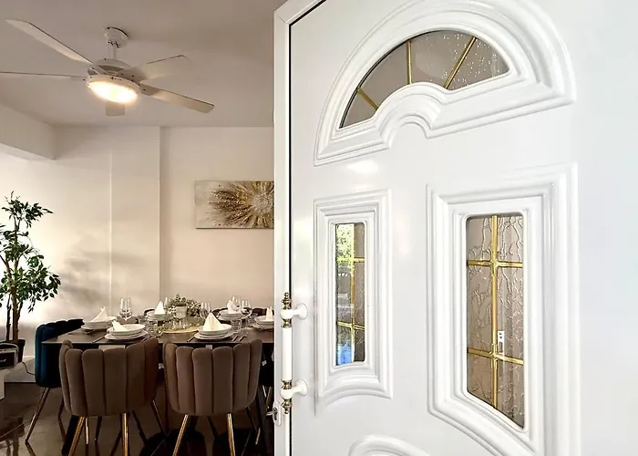 Elegant Moonstone Ii * Meneou