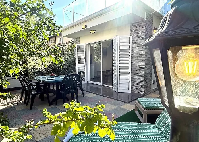 ヴィラ Elegant Moonstone Ii *