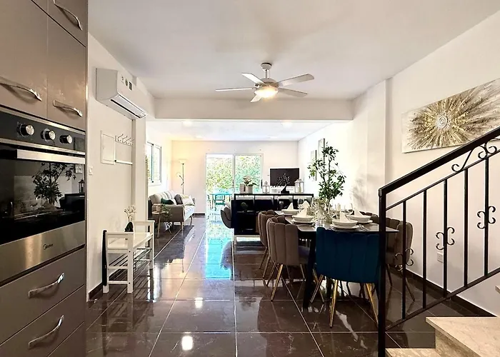 Elegant Moonstone Ii Meneou