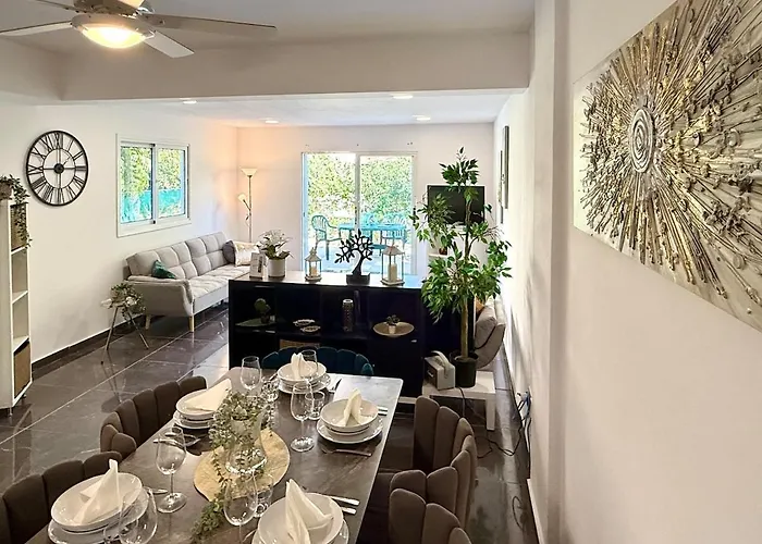 Elegant Moonstone Ii