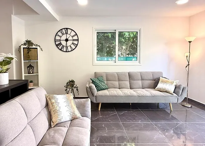 ヴィラ Elegant Moonstone Ii *