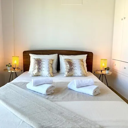 Elegant Moonstone Ii * Meneou