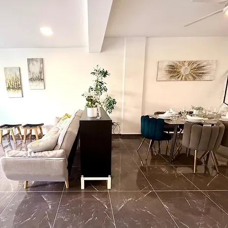 Elegant Moonstone Ii Villa Meneou